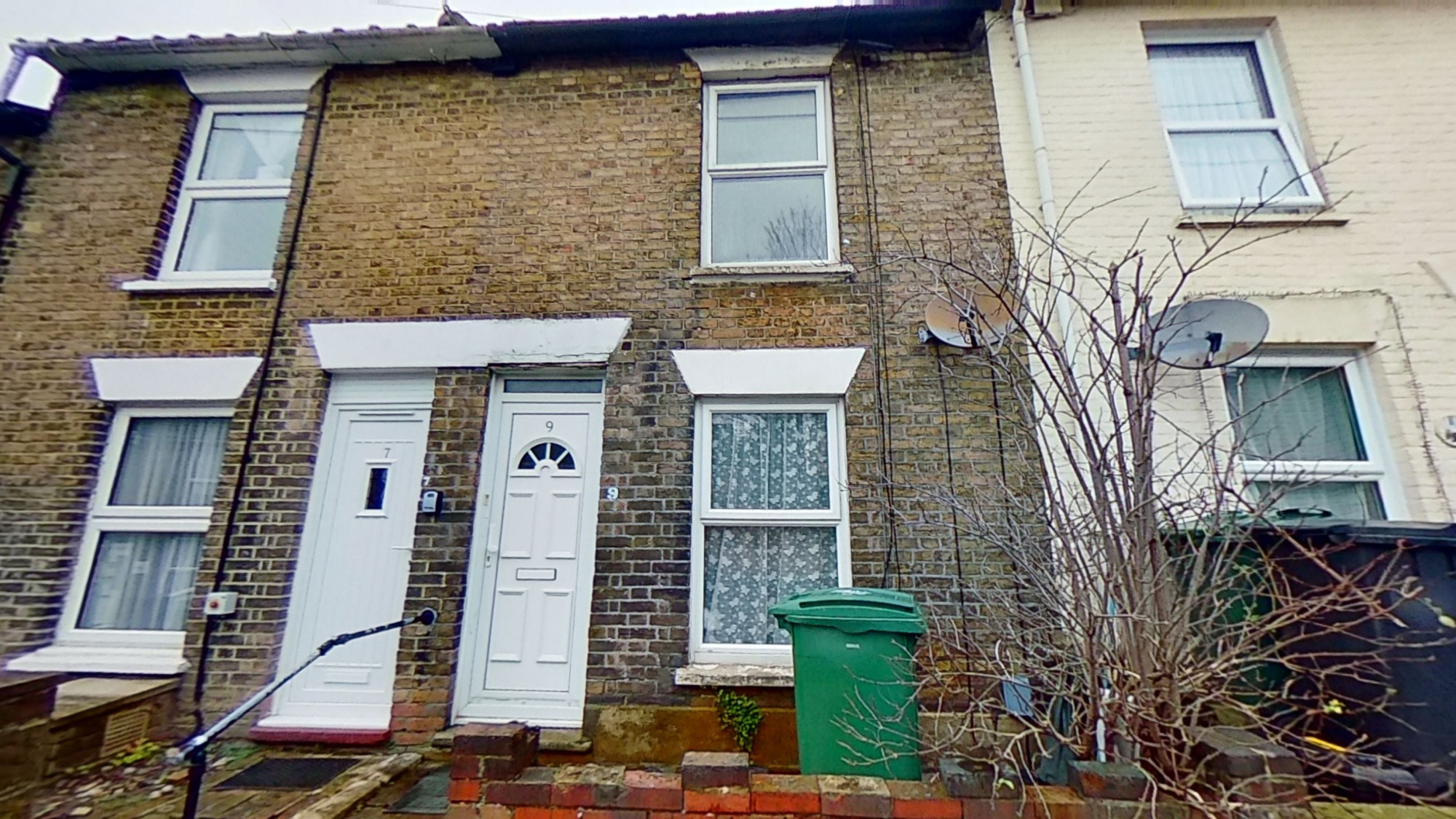 Home photo