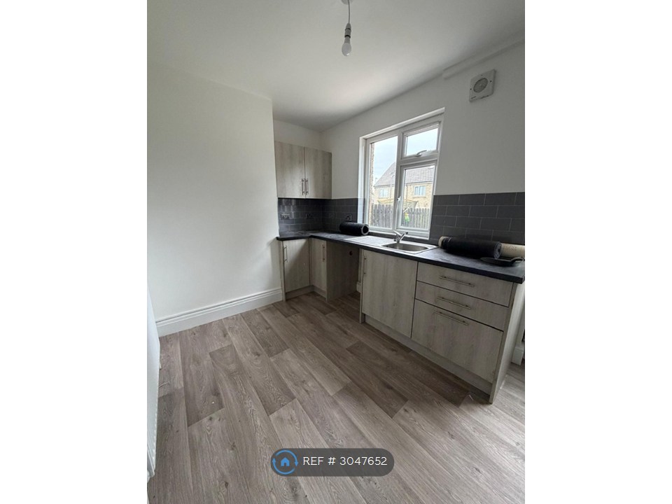Dene Road, Bradford photo 4