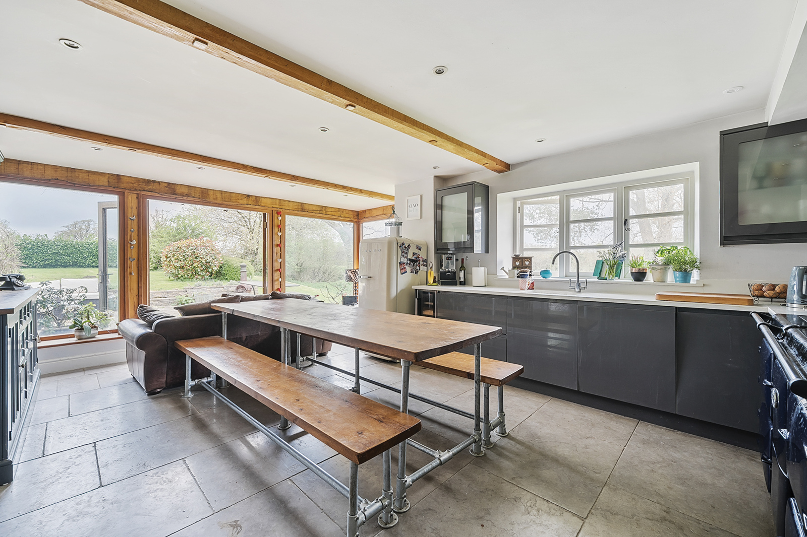 5 bedroom equestrian property for sale 0