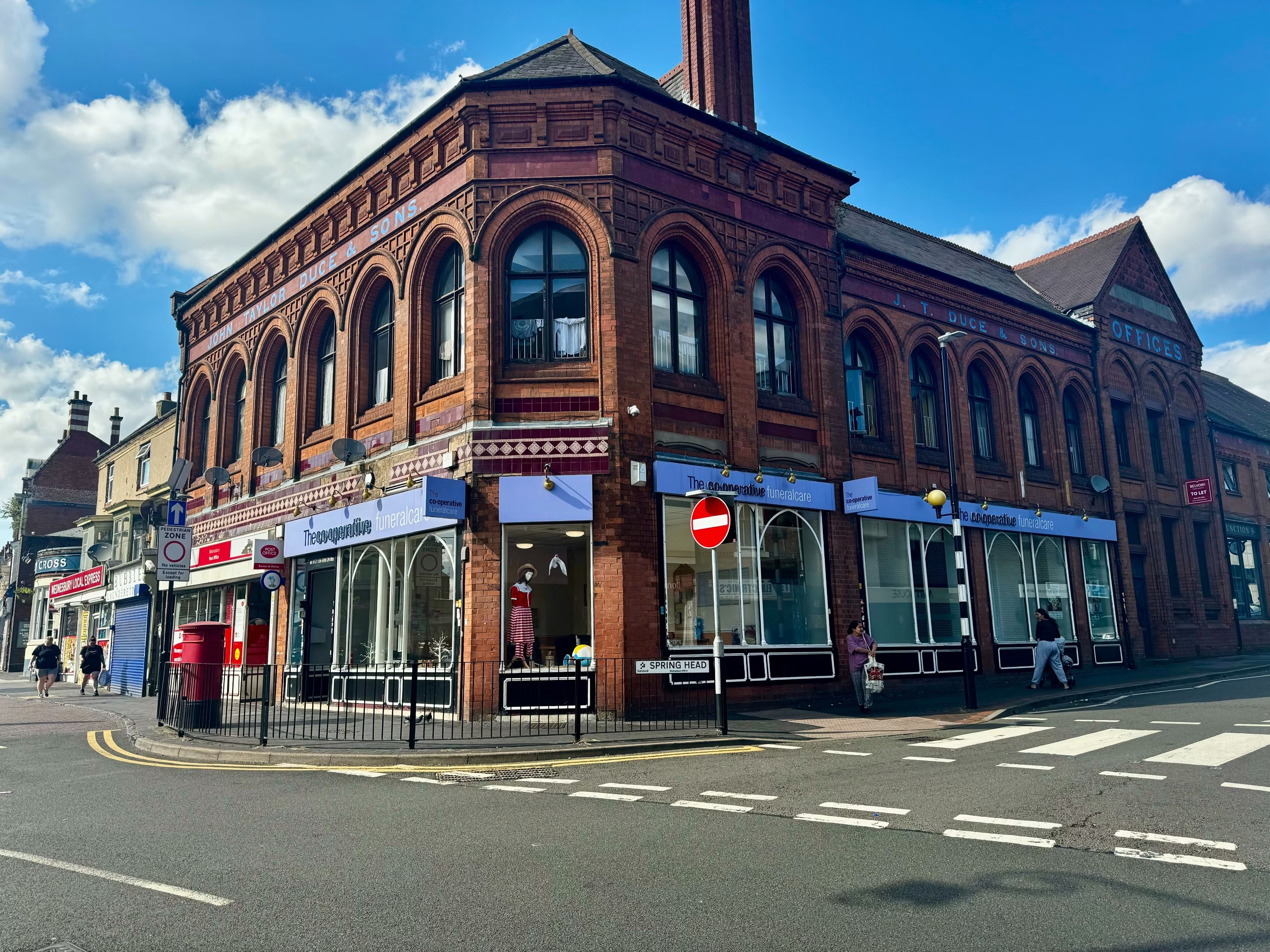 10 Talbot House, Spring Head, Wednesbury photo 2