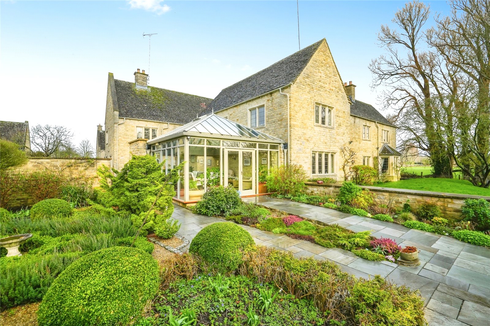 1-bed house on 12 Prebendal Court,, Station Road, Chipping Norton, £110,000