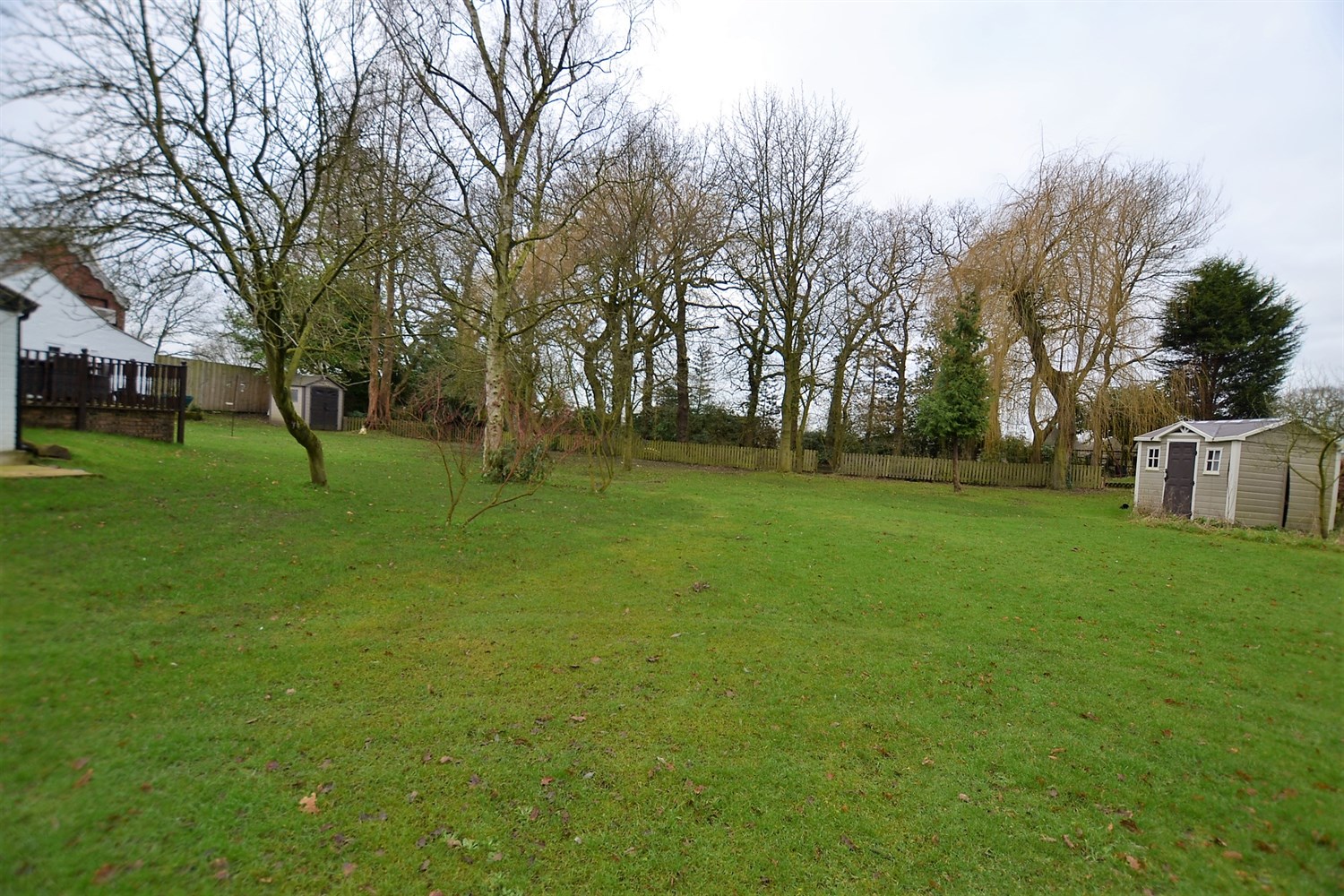 Photos of Holmes Chapel Road, Somerford, Congleton CW12 60758601