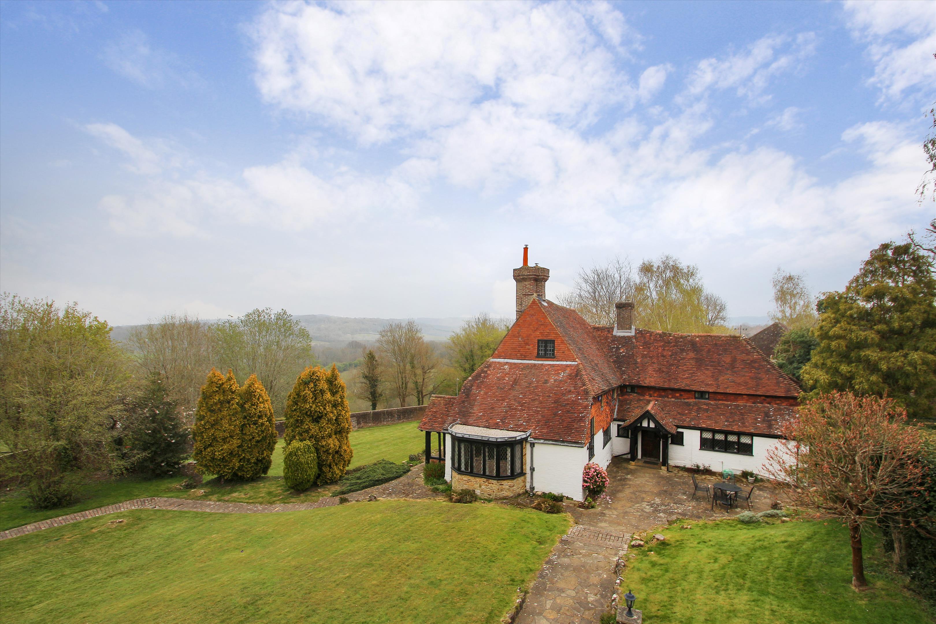 4 bedroom cottage for sale in Pennington Road, Tunbridge Wells, Kent TN4