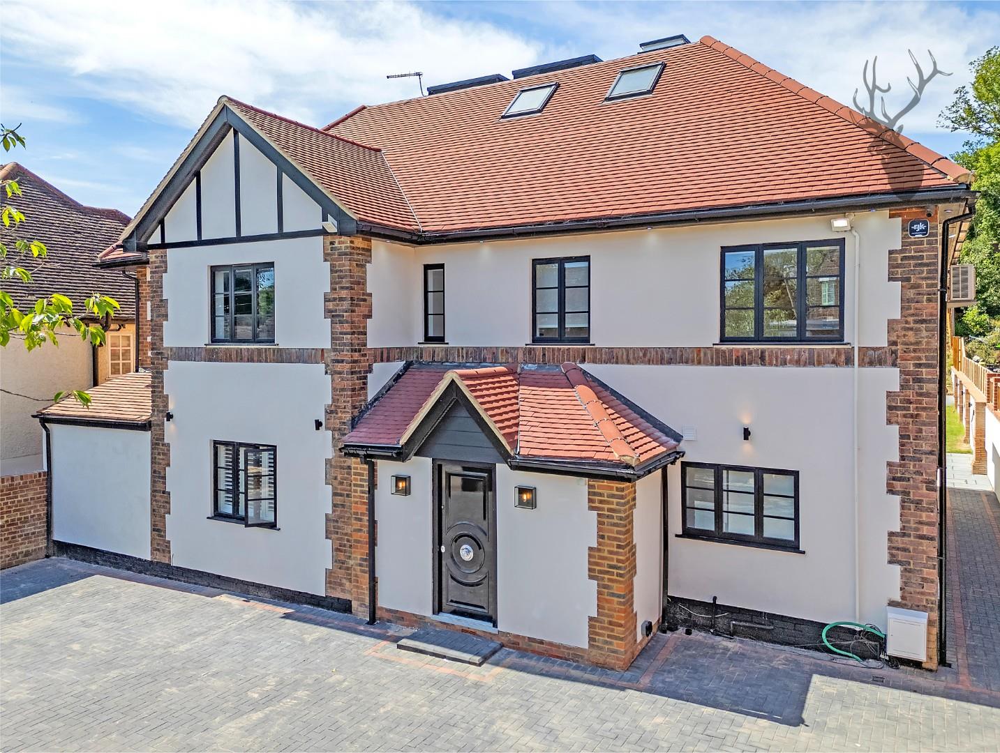 7 bedroom flat for sale