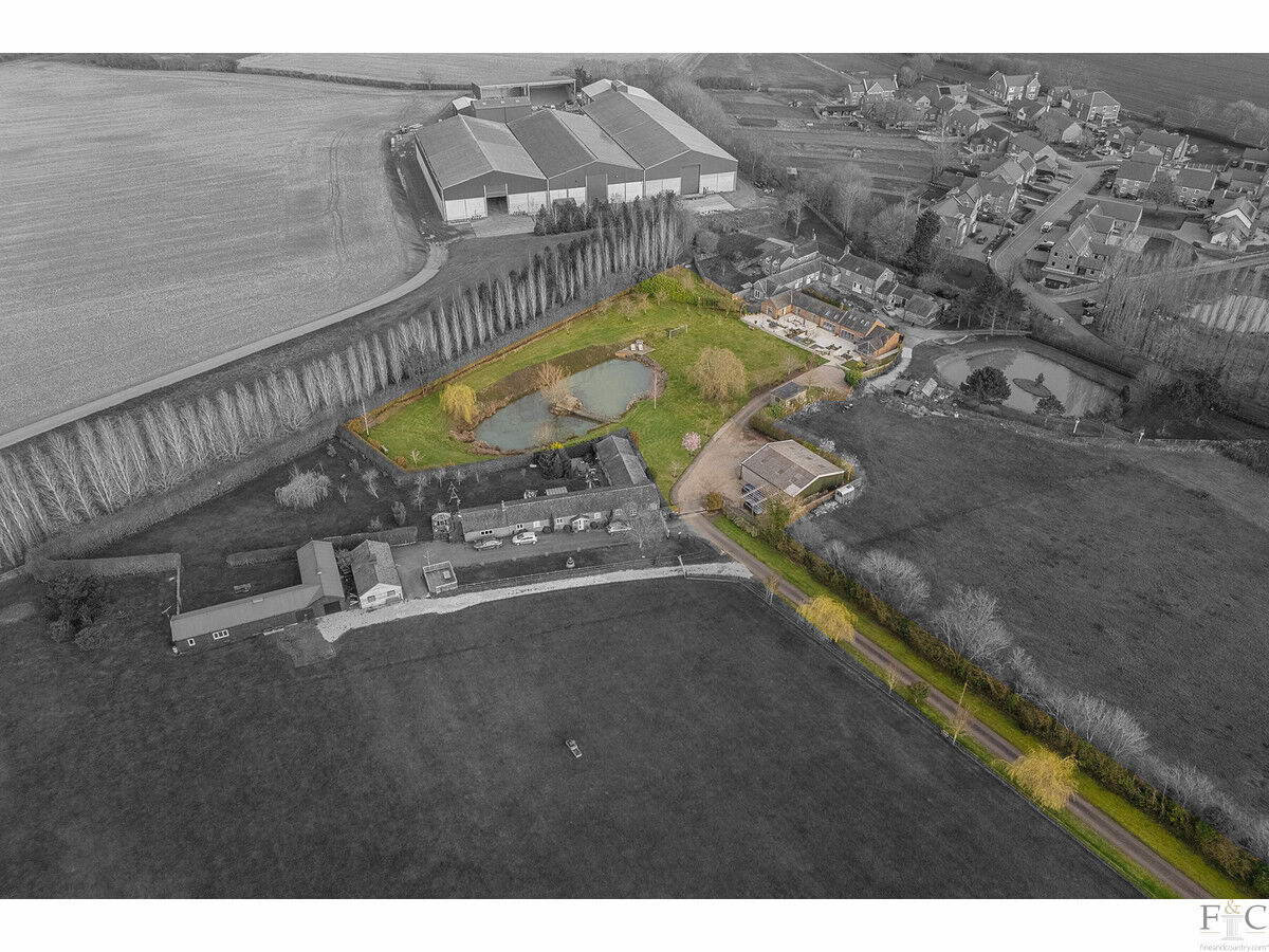 4 bedroom barn conversion for sale 0