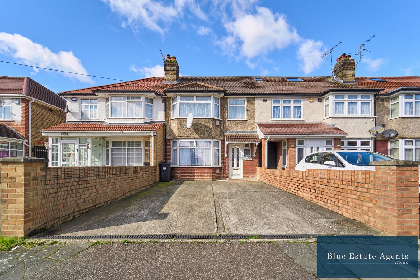 3-bed house on 117, Ash Grove, Hounslow, £570,000