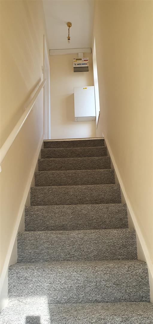 Flat 4, 65, Grove Road, Hounslow photo 5