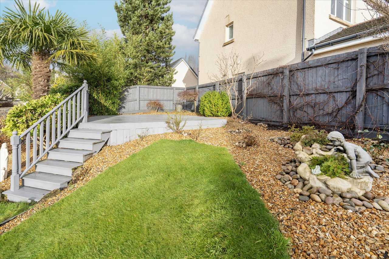 Photos of 7 Douglas Avenue, Airth FK2 66494676 PrimeLocation