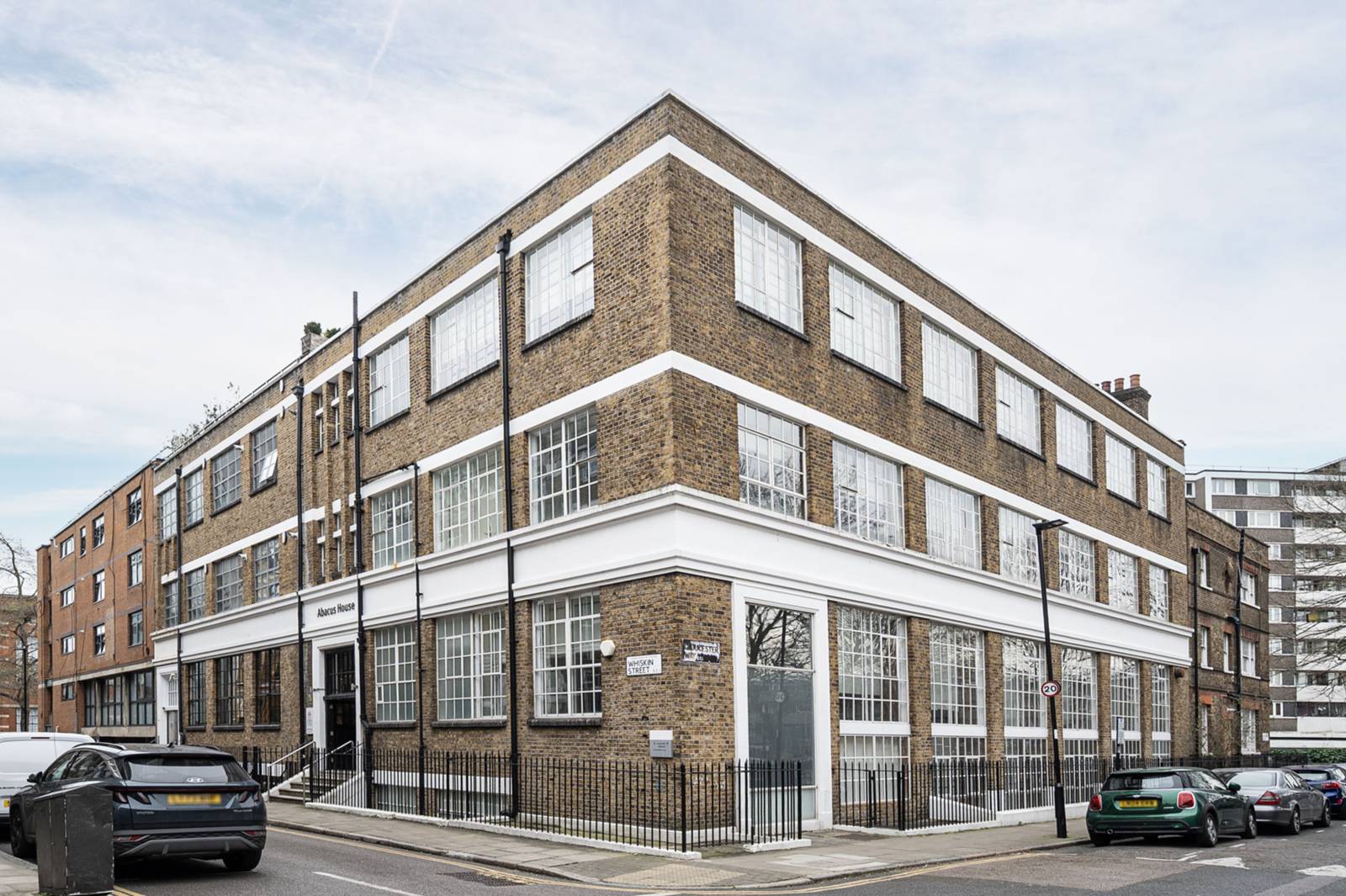 2 bedroom flat for sale 0