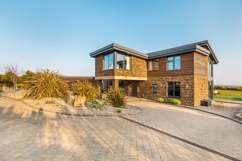 5 bedroom detached house for sale in The Rheast, Rheast Road, Santon IM4