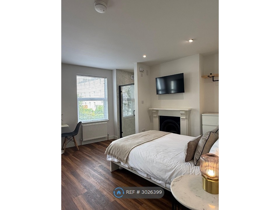 Flat, St Pauls Road, Cheltenham photo 5
