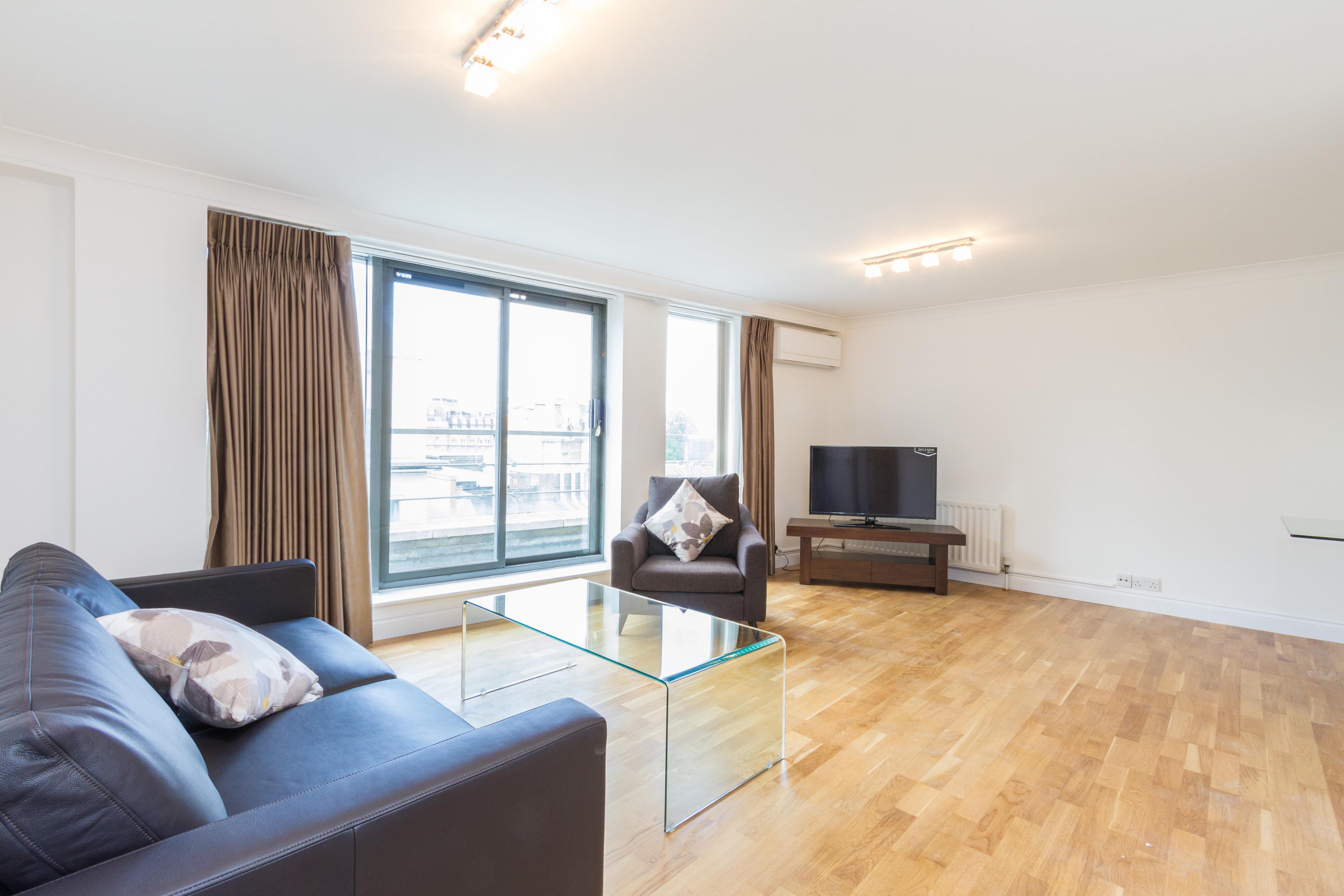 387, Central Tower, Westminster photo 2