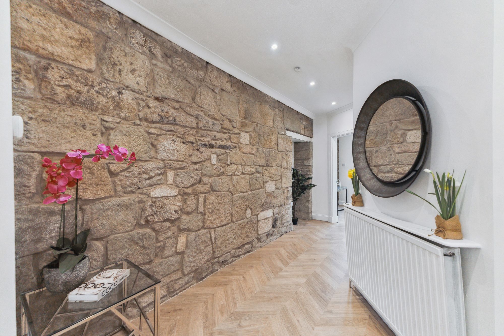 1 Baljaffray Cottage Grampian Way, Glasgow photo 3