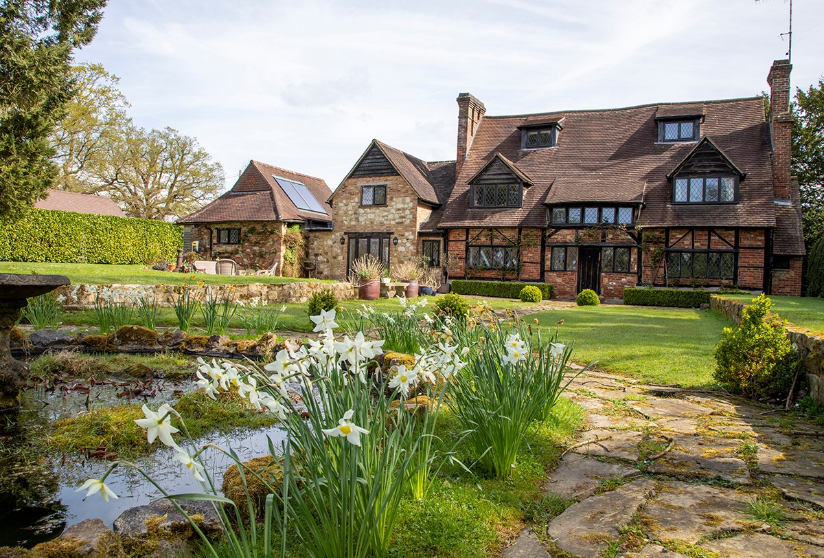 Photos of Meath Green Lane, Horley RH6 60780547 PrimeLocation