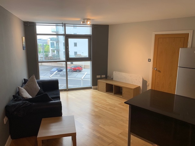 41, Altolusso, Cardiff photo 2