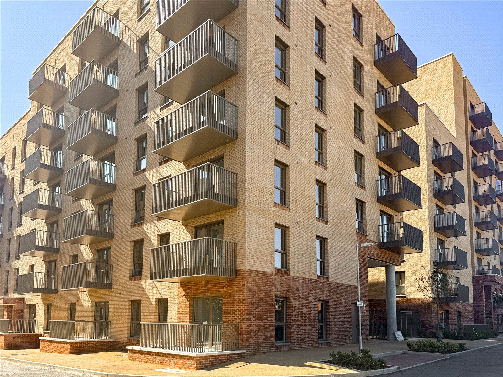 Flat 12, Thistle Apartments, 109, Perryfield Way, London photo 4