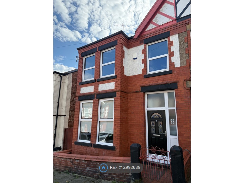 4-bed semi-detached on South Hill Road, Oxton, Wirral, £1,320/mo