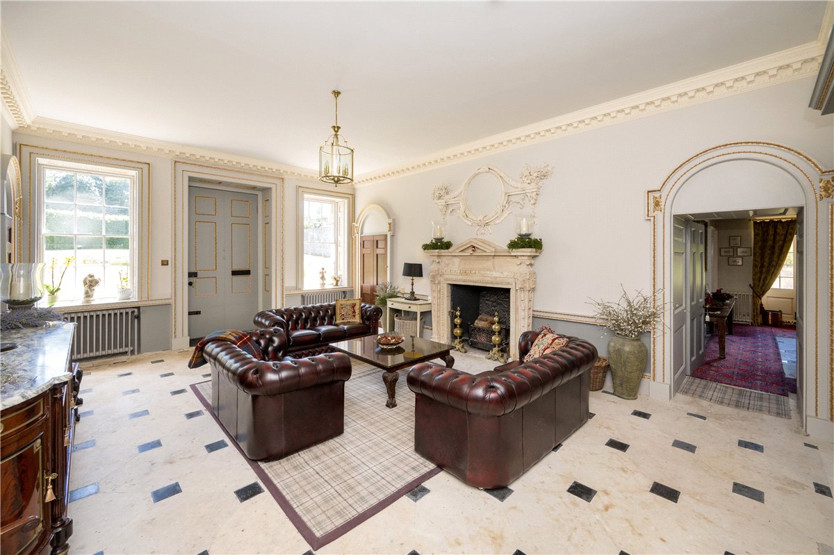 9 bedroom country house for sale 0