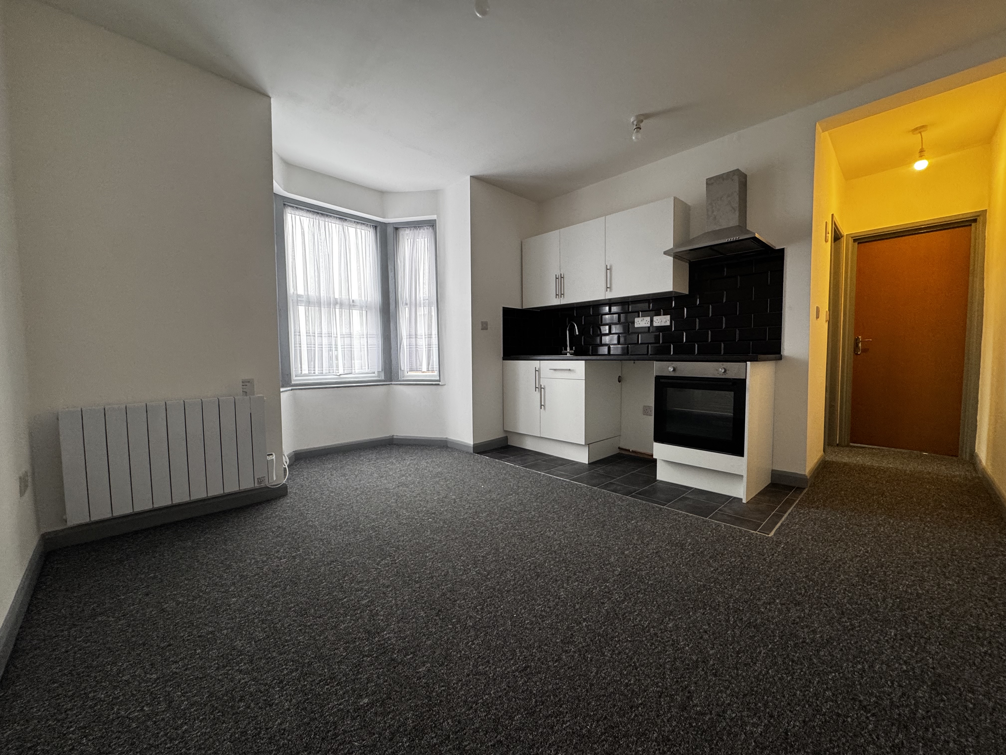 5, 98, Bitterne Road West, Southampton photo 4
