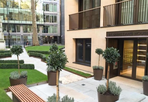 2 bedroom flat for sale 0