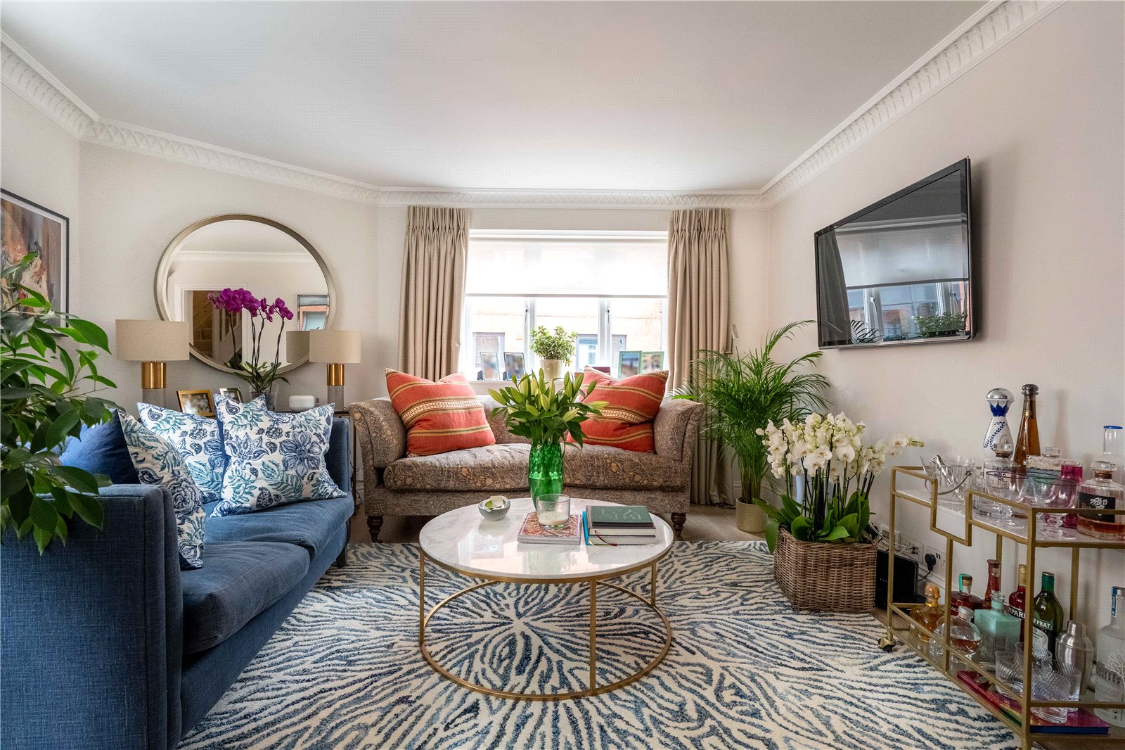 2 bedroom flat for sale 0