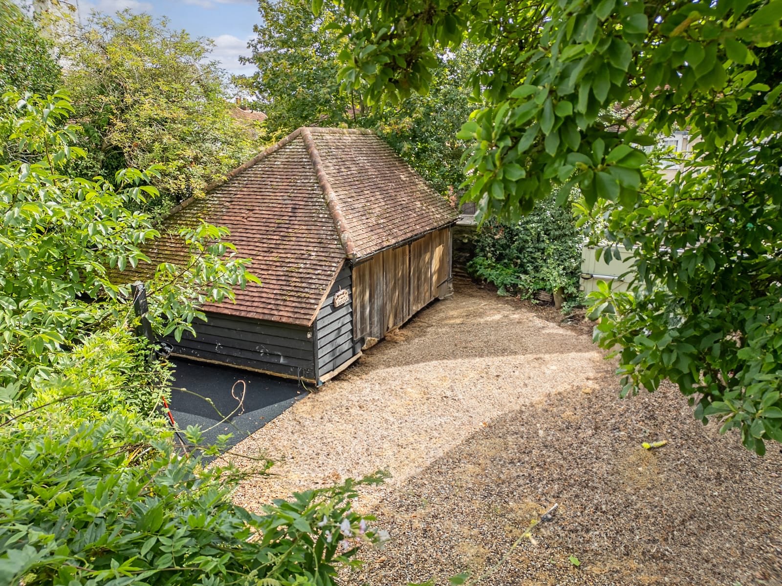 5 bedroom link-detached house for sale 0