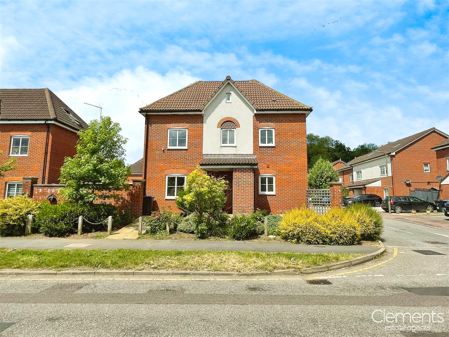 Photos of Oatridge Gardens, Hemel Hempstead Industrial Estate, Hemel