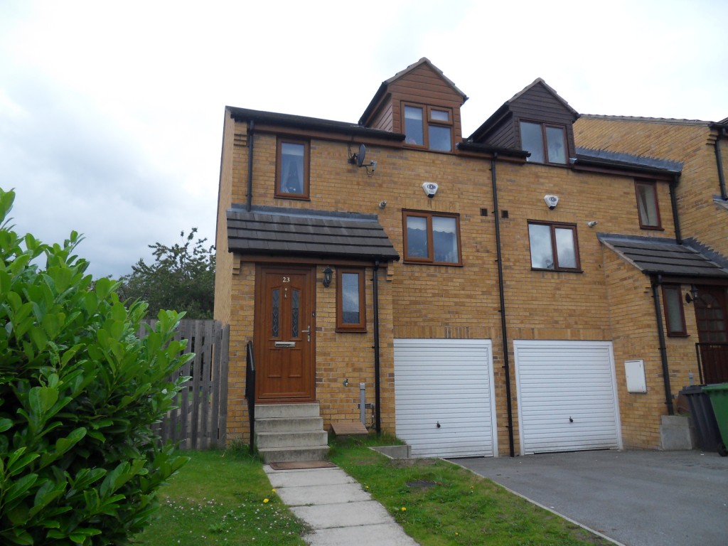 Free property report 23 Wrose Brow Road, Shipley, BD18 2NT Chimnie