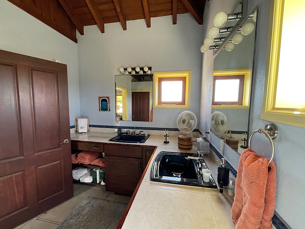 Photos of Piccadilly, Antigua And Barbuda 61410505 PrimeLocation