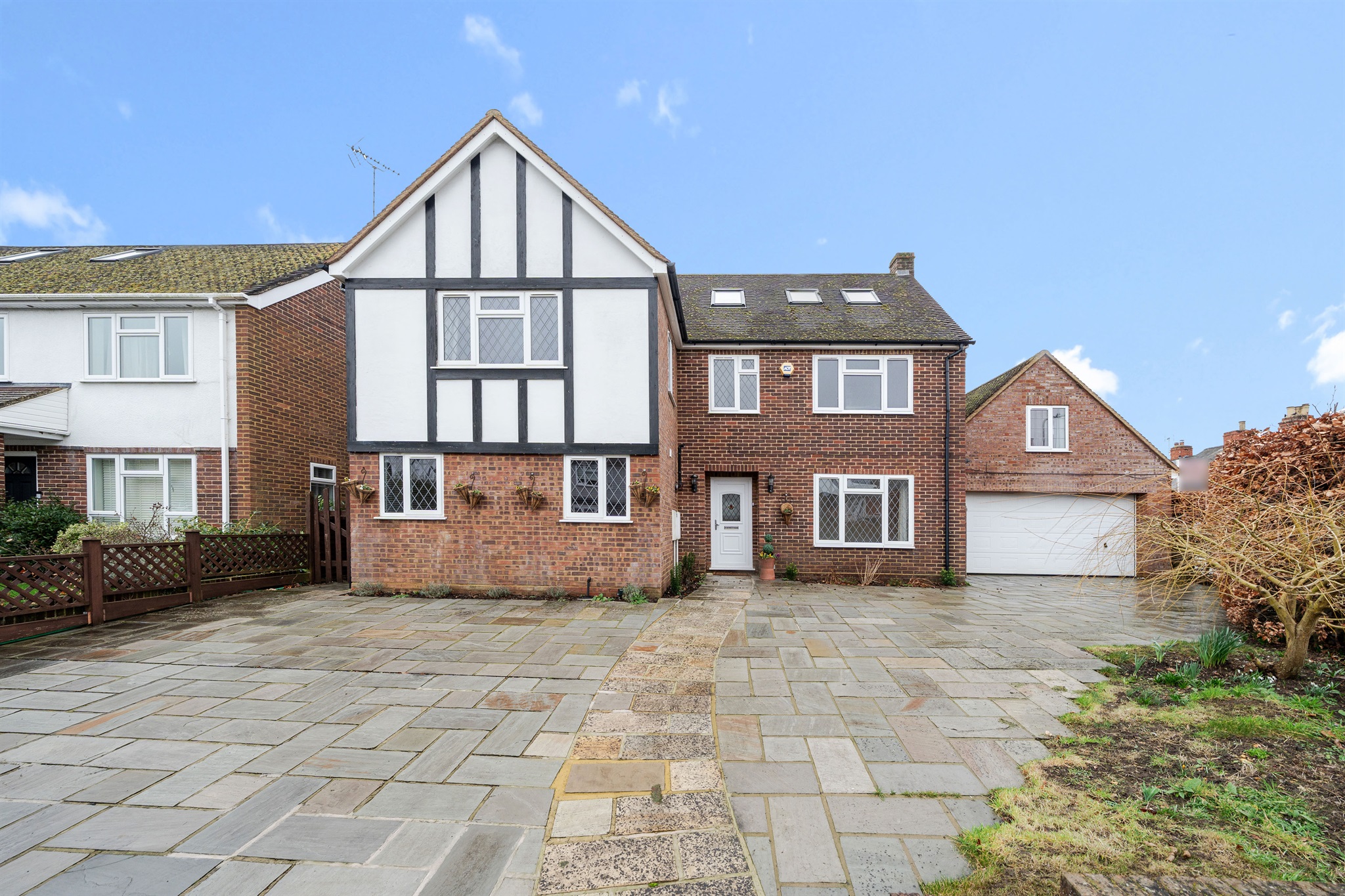 4 bedroom terraced house for sale