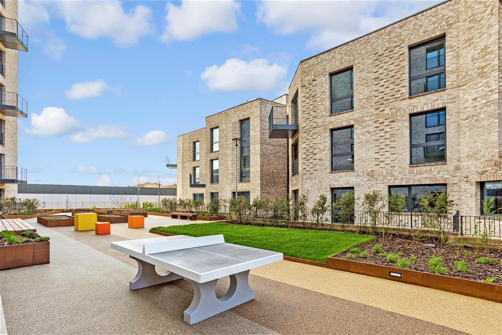 Photos of Saunders Park View, Brighton, East Sussex BN2 61755397