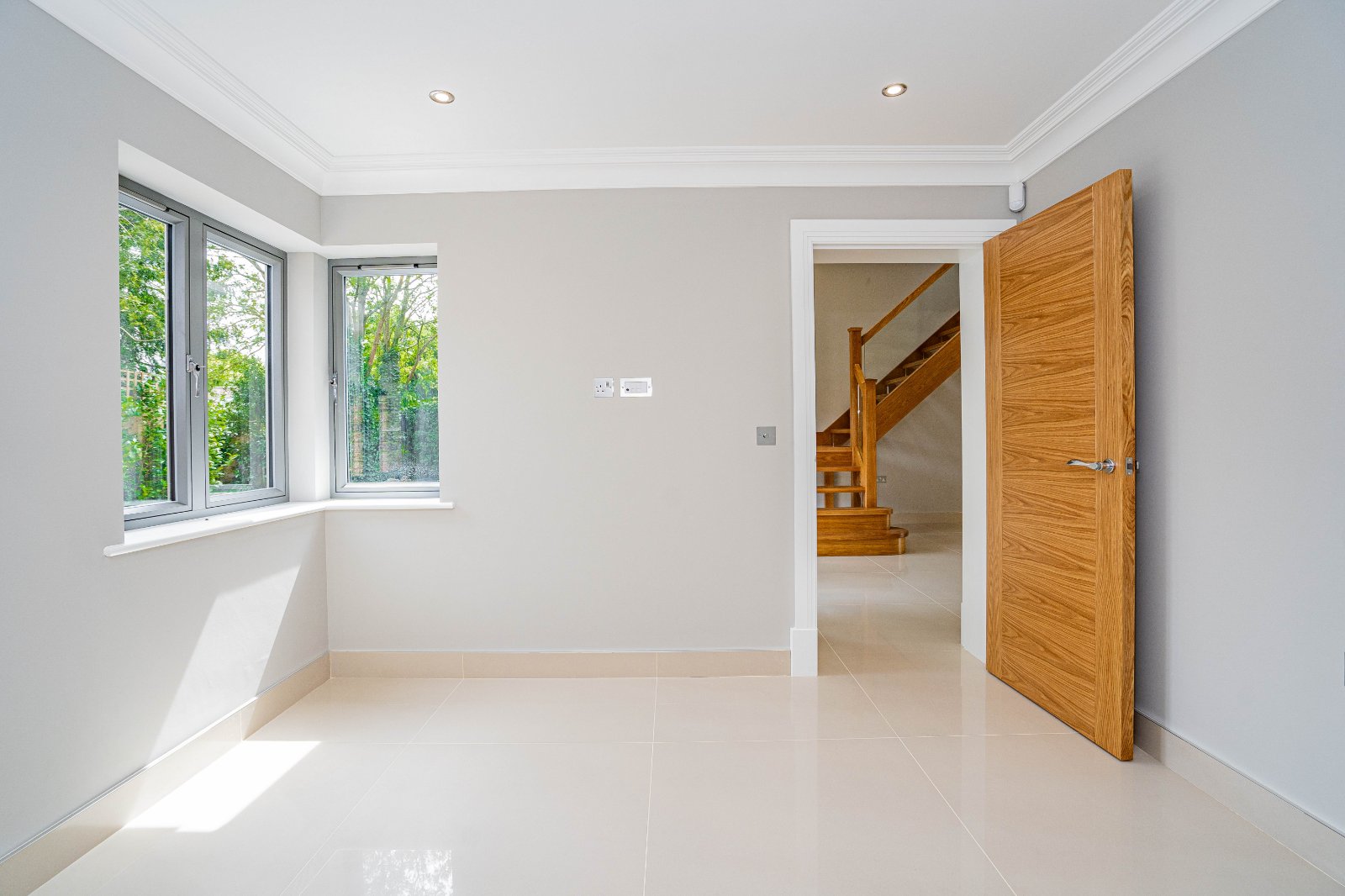 Photos of Blackpond Lane, Farnham Royal, Slough SL2 65468098