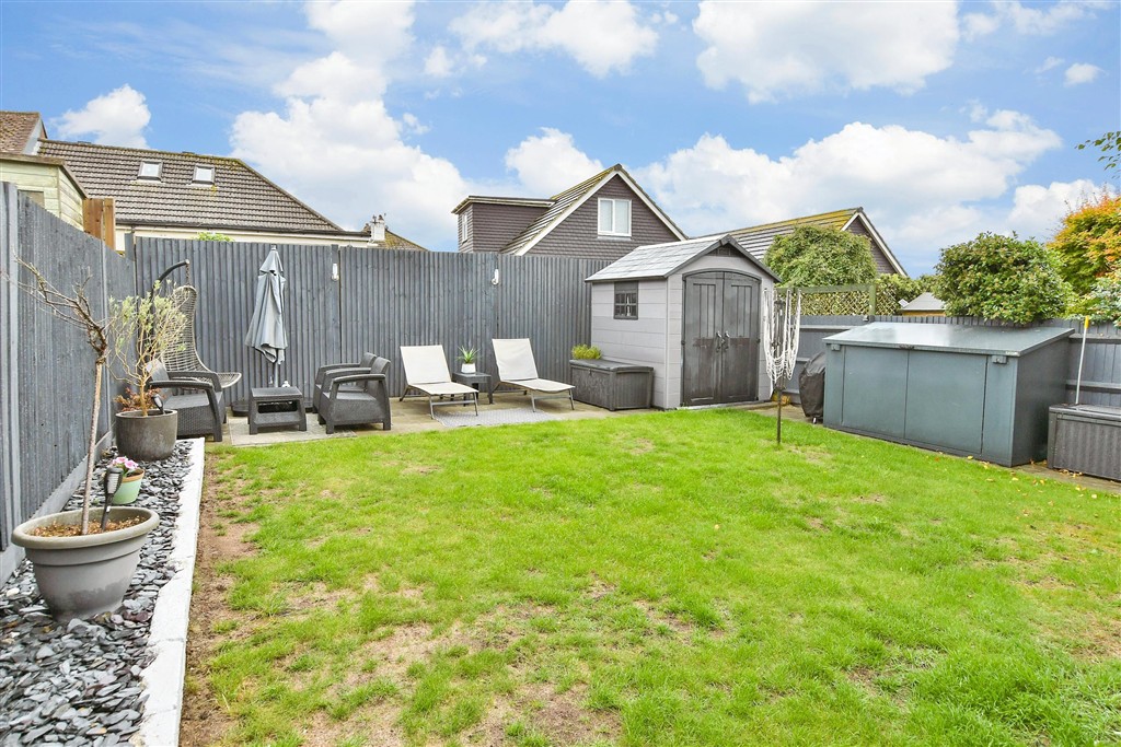 Seaview Road Woodingdean, Brighton photo 4