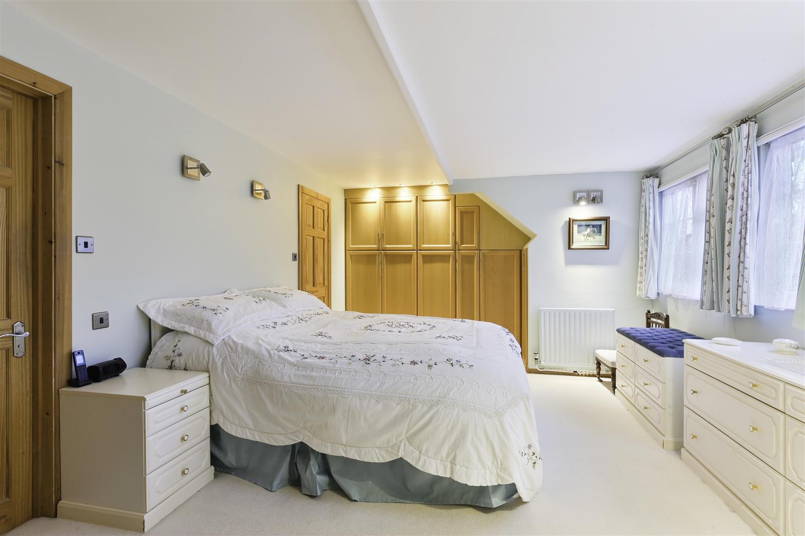 Photos of Babylon Lane, Lower Kingswood, Tadworth KT20 63591575 PrimeLocation