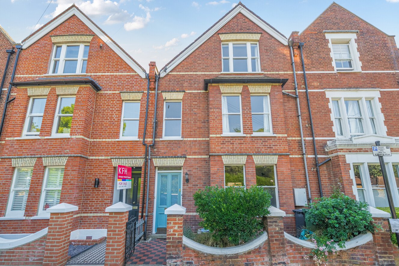 4 bedroom terraced house for sale 0