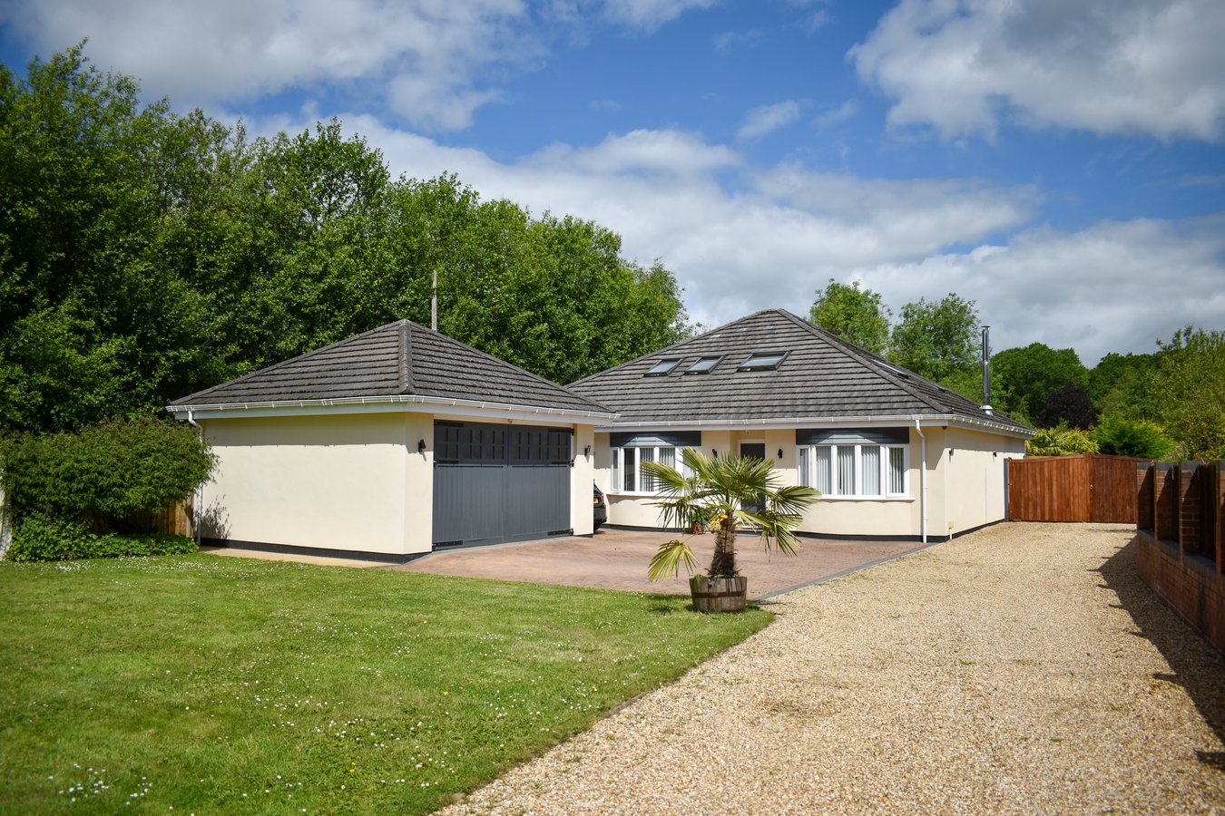 4 bedroom detached house for sale in Sevenoaks