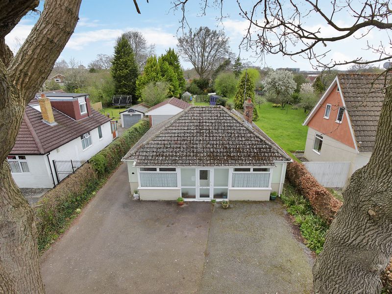 Free property report 20, Hollybush Road, Crawley, RH10 8EB Chimnie