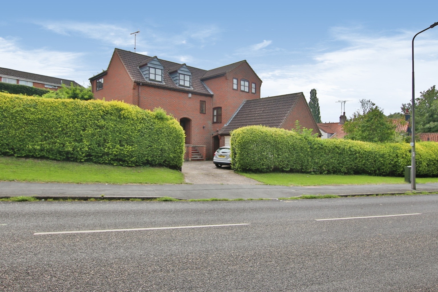 Photos of Caistor Road, BartonUponHumber, Lincolnshire DN18