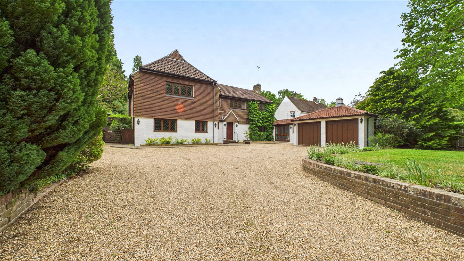 7 bedroom property for sale