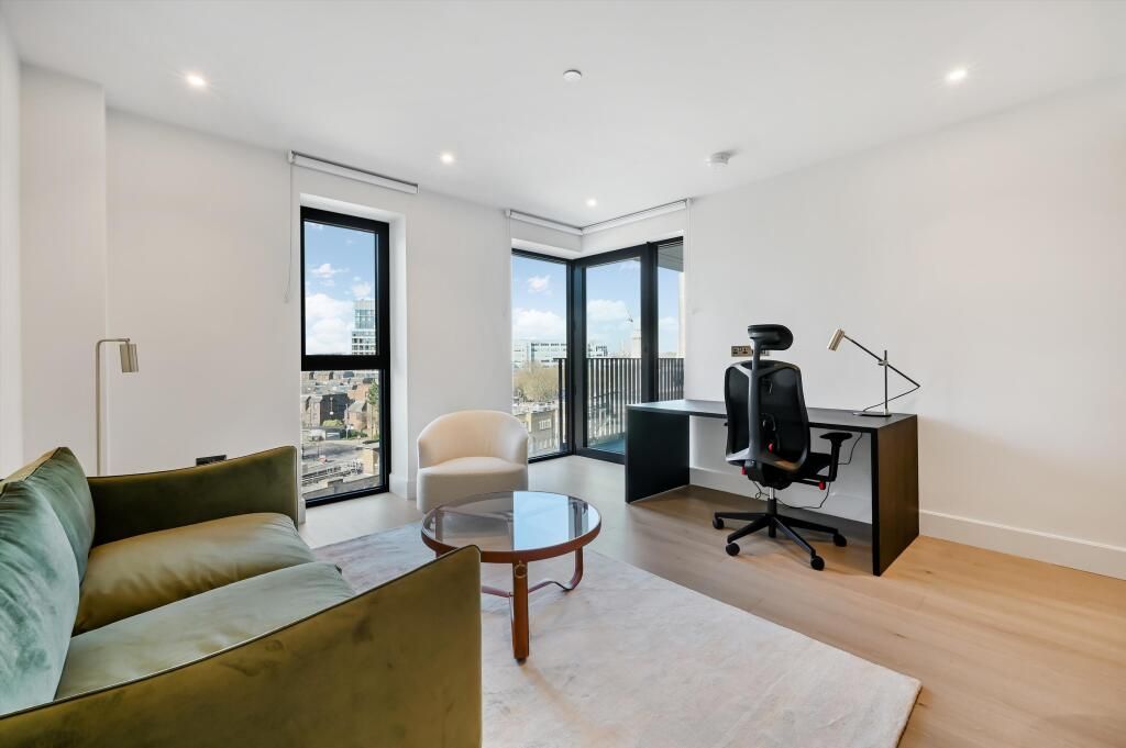 15 Arlington Road, London photo 3