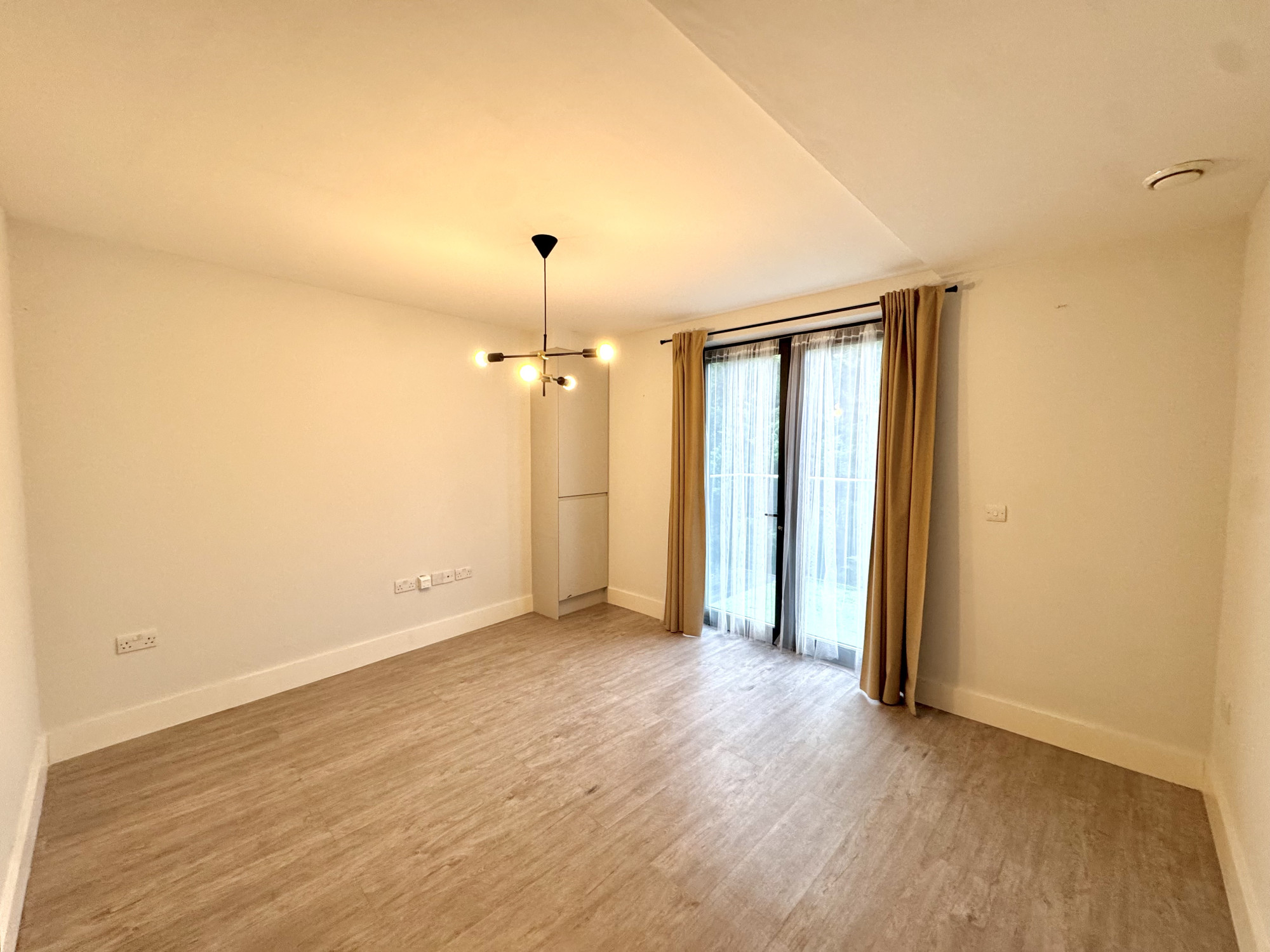 Trinity Court, Pinner photo 5