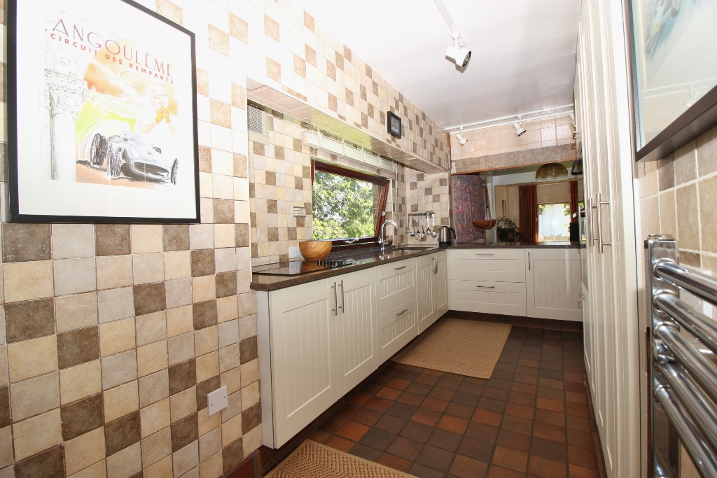 Photos of Maidstone Road, Borough Green TN15 65527365 PrimeLocation