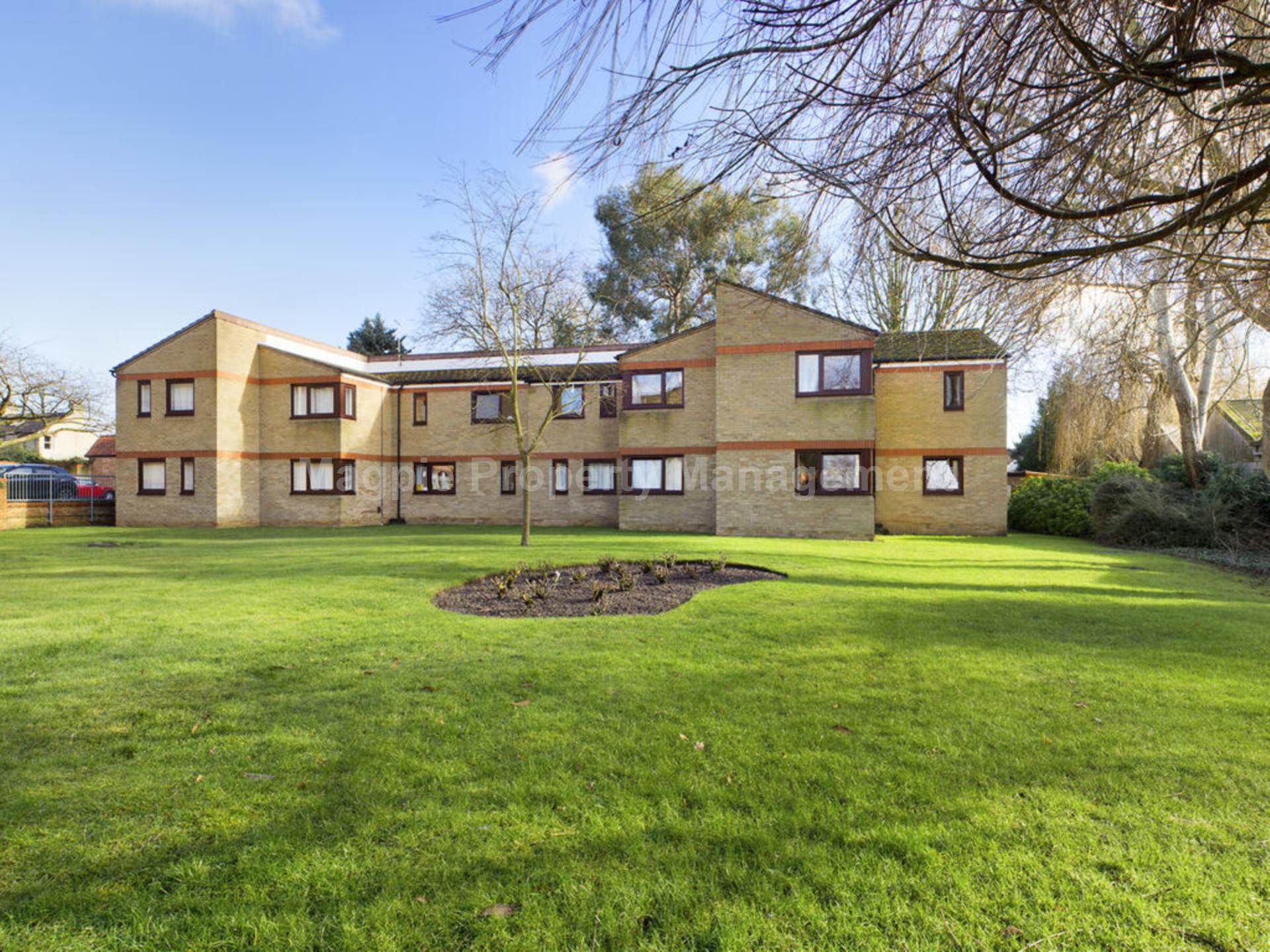 Beaulands Close, Cambridge photo 2