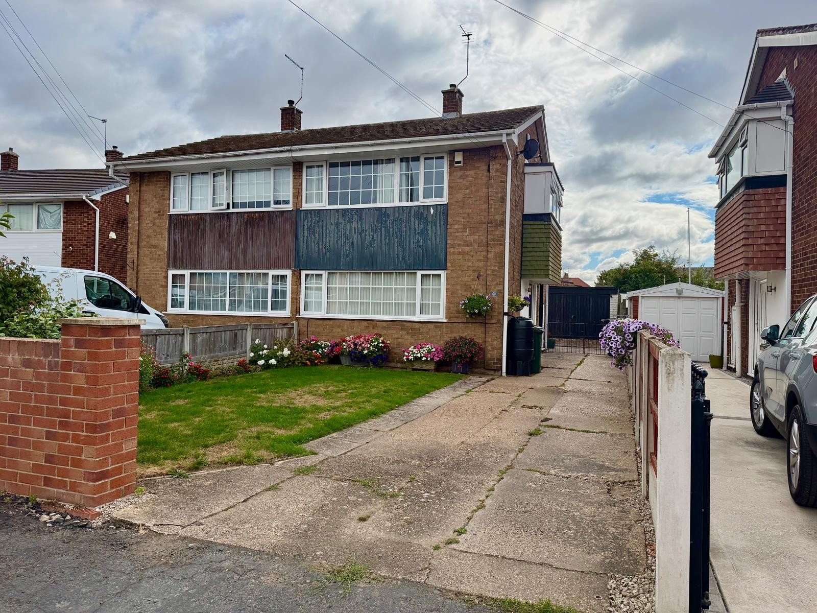 6, Thompson Nook, DONCASTER photo 2