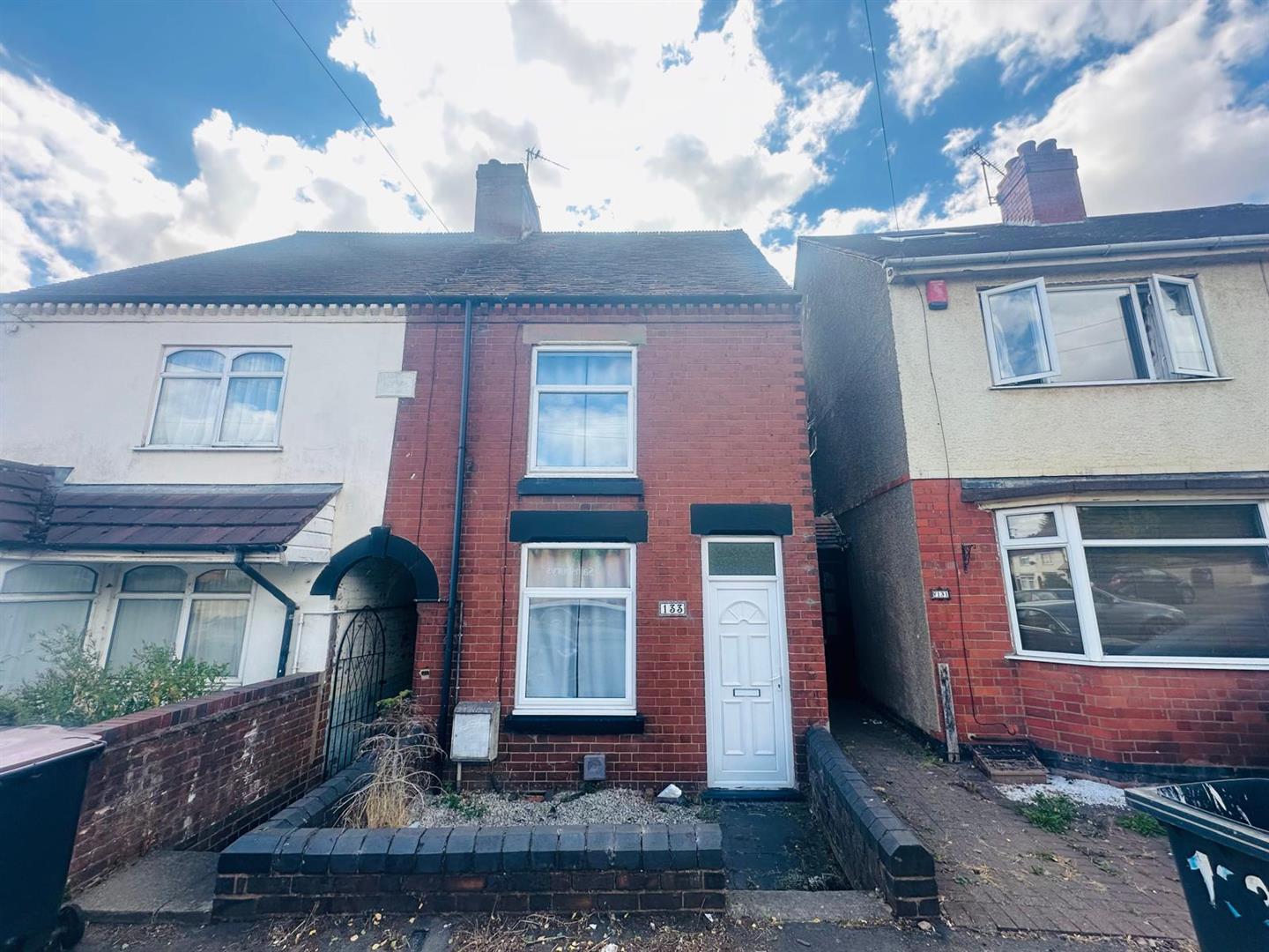 133, Bucks Hill, Nuneaton photo 3