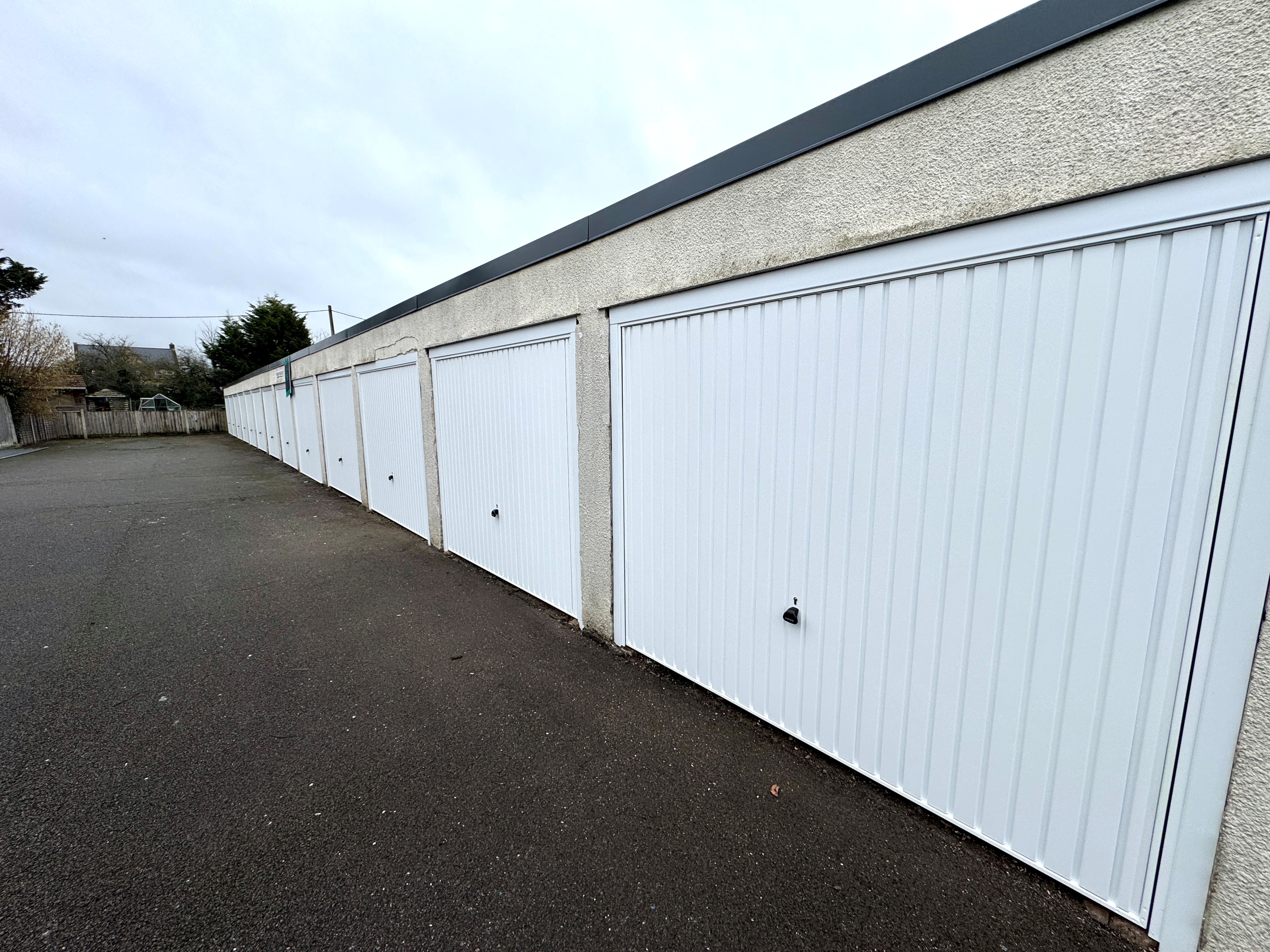 Garages, Sandy View, Frome photo 2