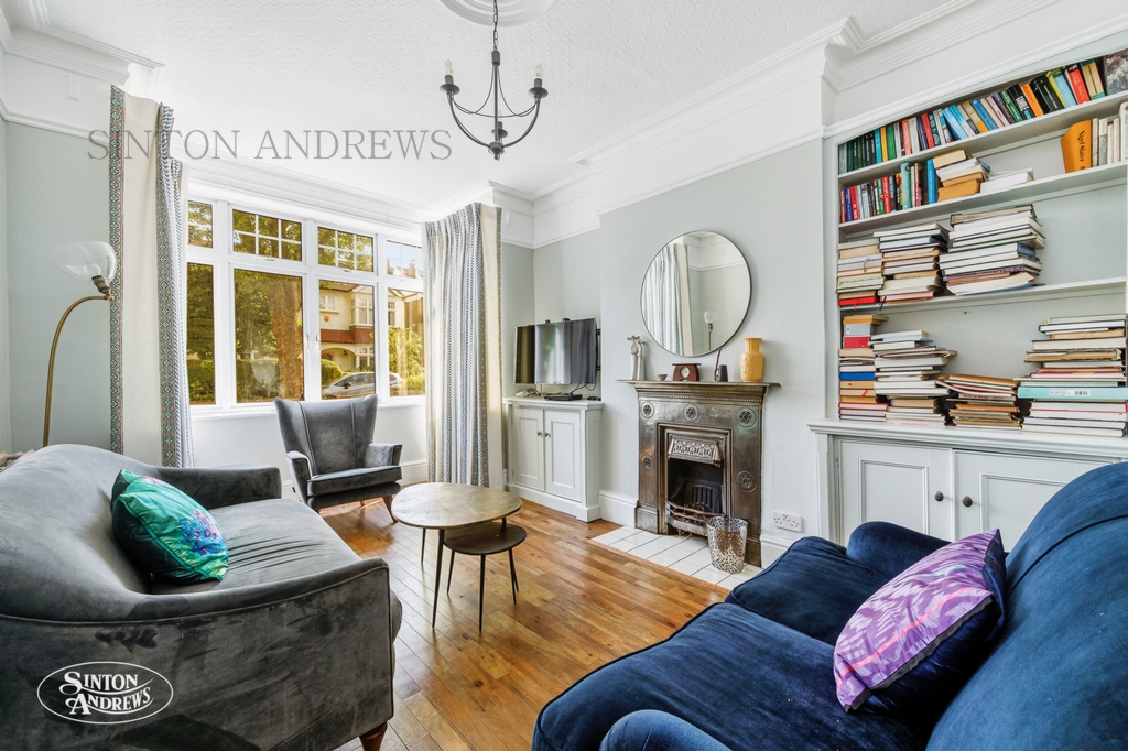 4 bedroom detached house for sale 0