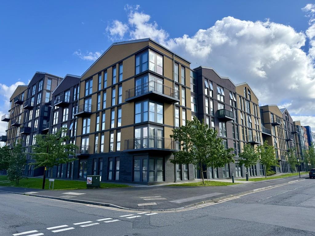 Complete, Flat 301, Arden Gate, 21 William Street, Birmingham photo 4