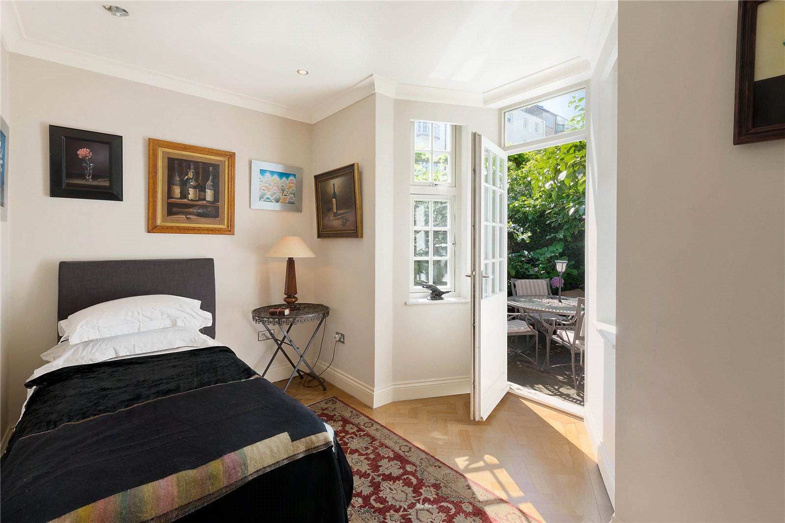 3 bedroom terraced house for sale 0