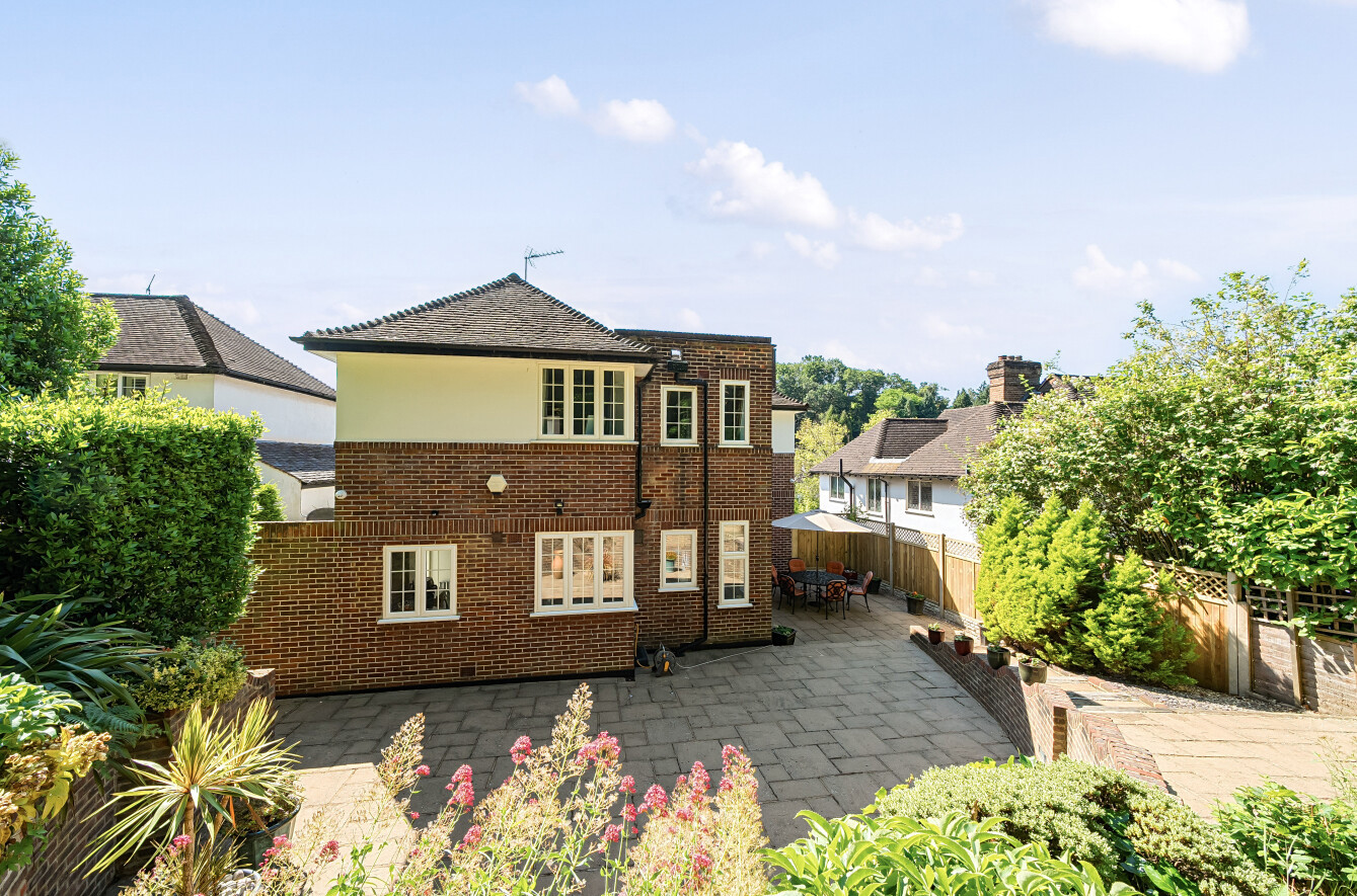 Photos of Yester Road, Chislehurst, Kent BR7 67694258 PrimeLocation